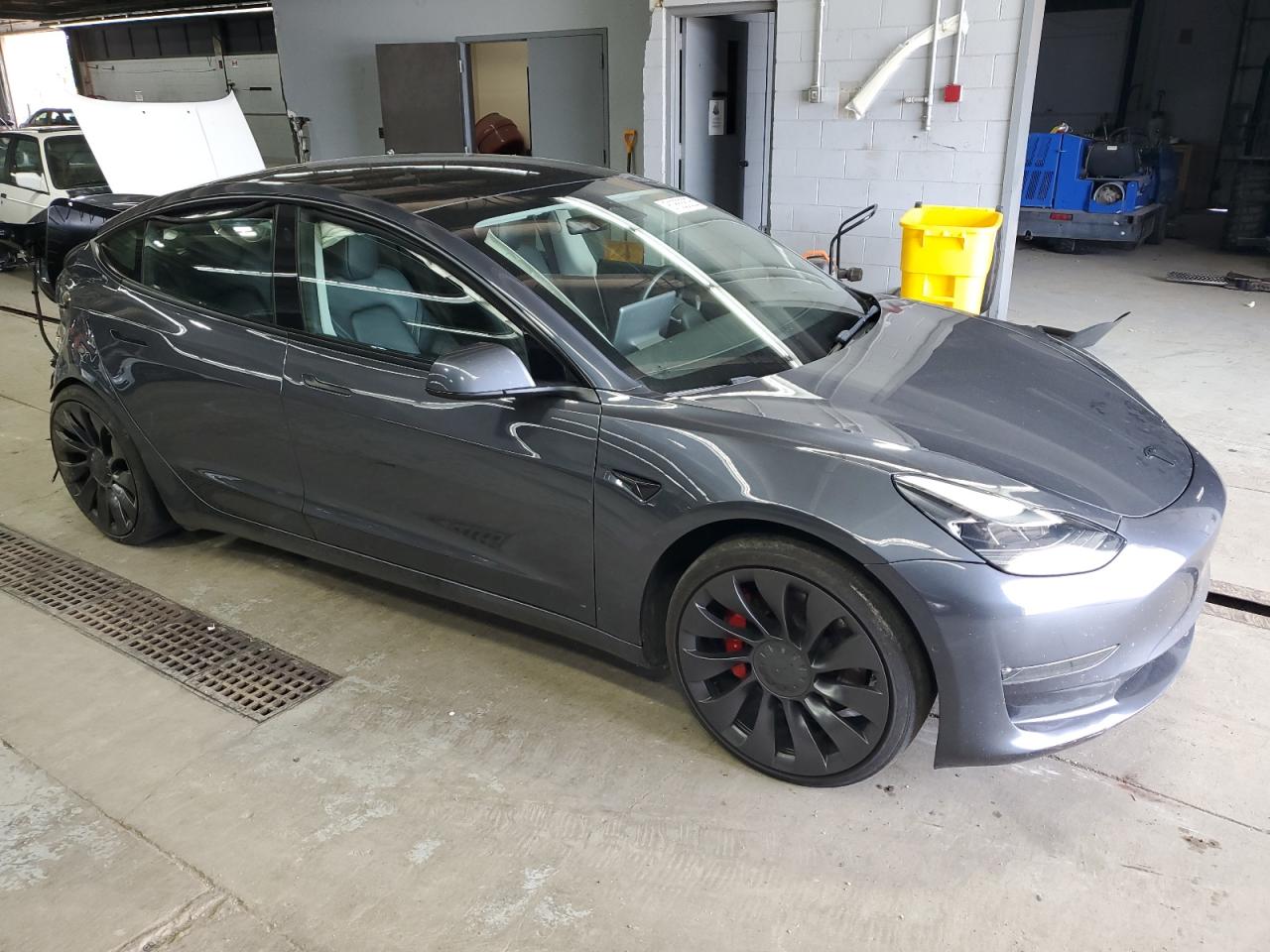 5yj3e1ec2nf259010 5YJ3E1EC2NF259010 2022 Tesla Model 3