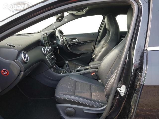2015 MERCEDES BENZ A180 BLUEE