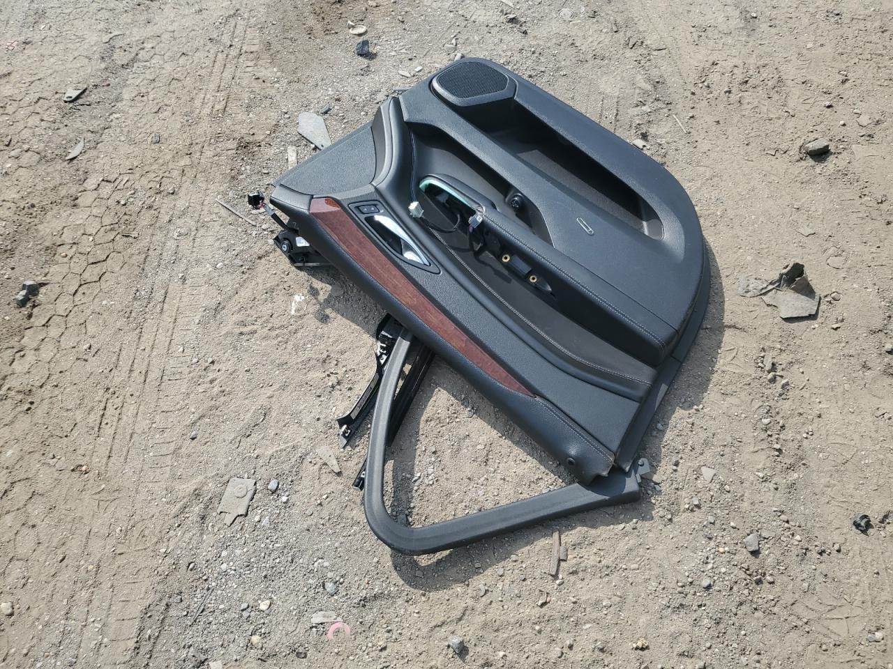 2014 Cadillac Srx Performance Collection VIN: 3GYFNFE34ES681081 Lot: 62357815