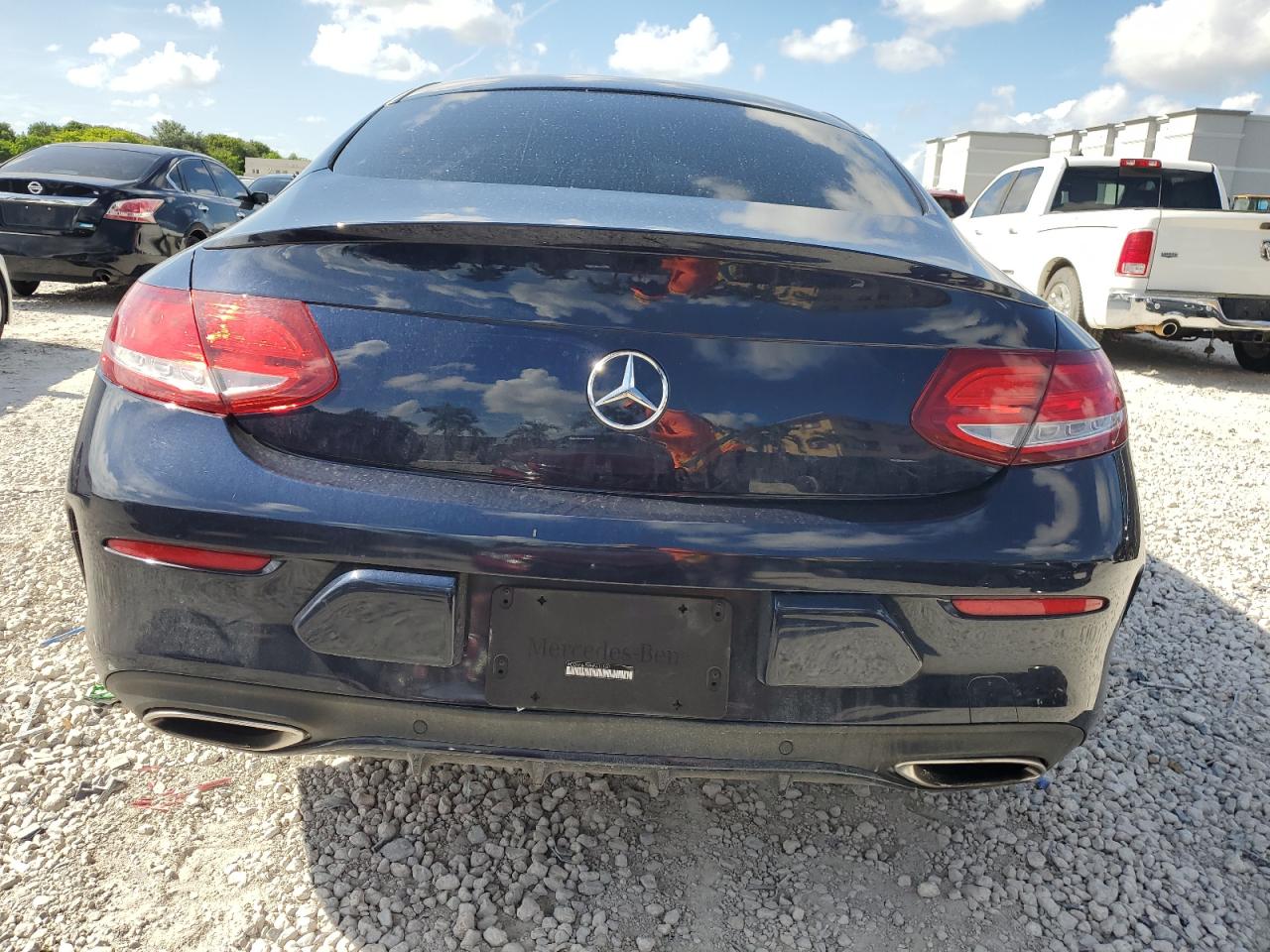 2017 Mercedes-Benz C 300 VIN: WDDWJ4JB0HF433587 Lot: 61067285
