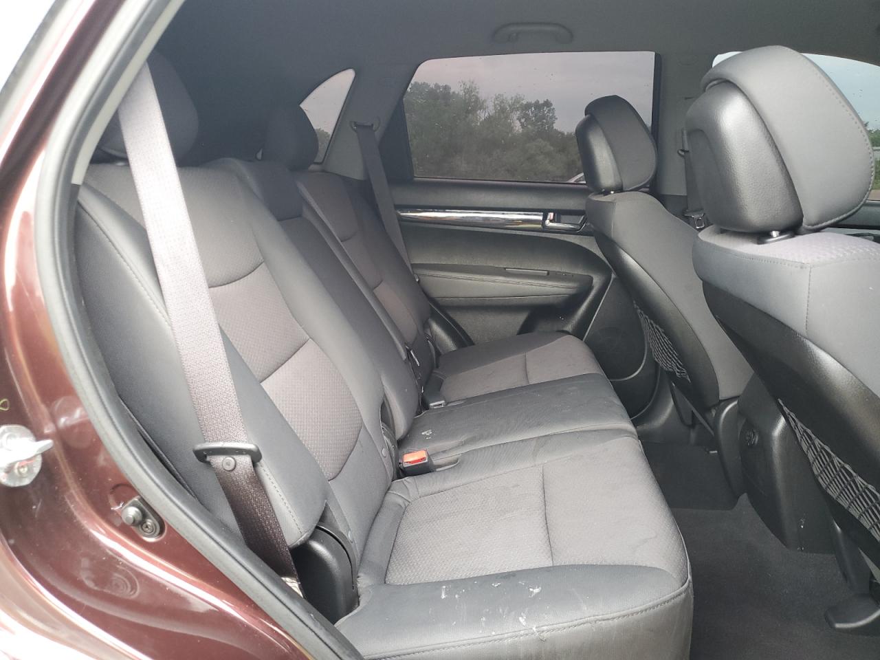 2012 Kia Sorento Base VIN: 5XYKT3A17CG271225 Lot: 62749565