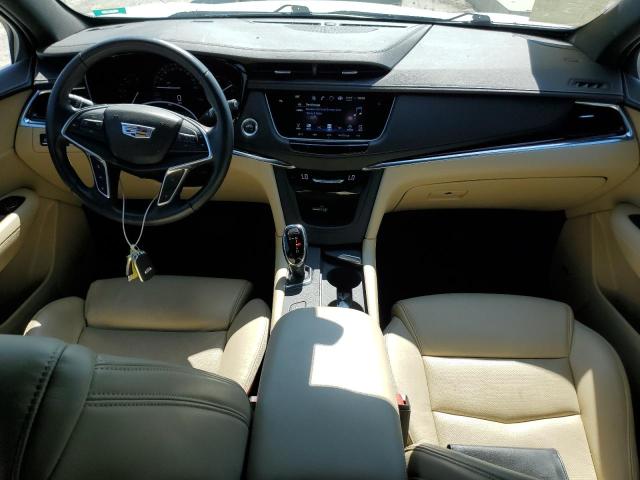  CADILLAC XT5 2017 Biały