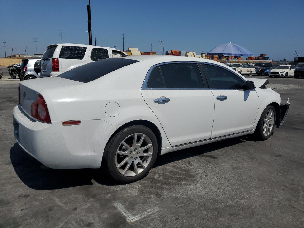 CHEVROLET MALIBU 2011 VIN 1G1ZE5E76BF392373 фото 3