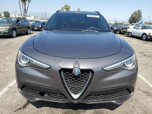  ALFA ROMEO STELVIO 2019 Серый