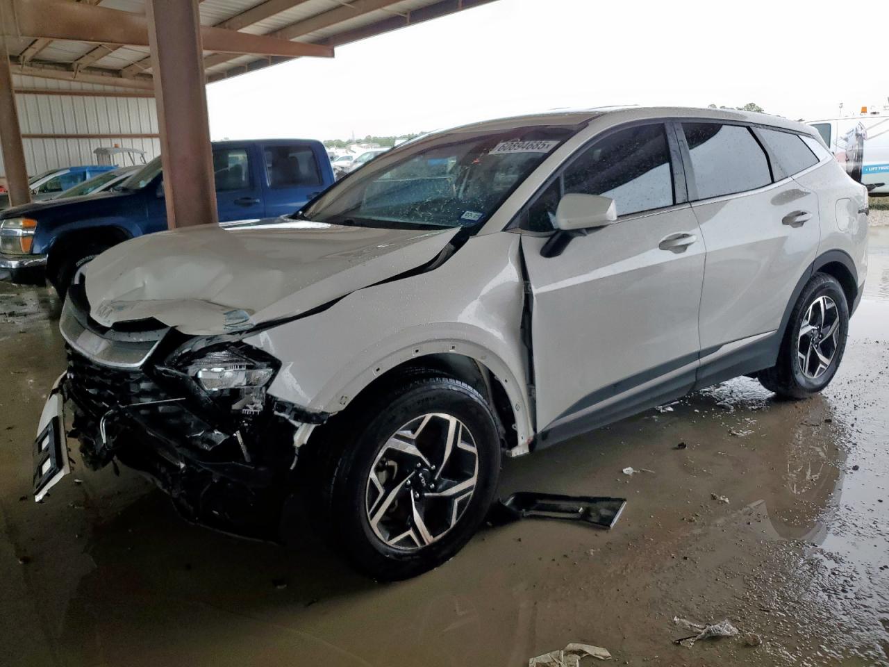 KNDPU3AF0P7085818 KIA SPORTAGE Photo 1