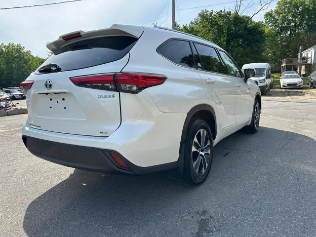  TOYOTA HIGHLANDER 2021 White