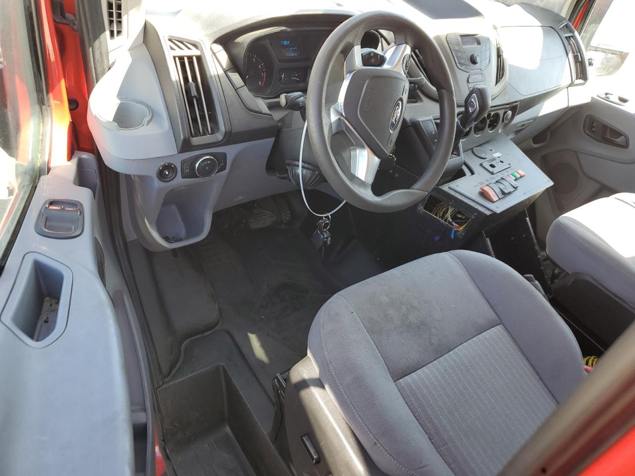 2018 Ford Transit T-250 VIN: 1FDYR2CM1JKA92949 Lot: 60888425