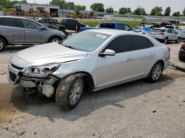 Седаны CHEVROLET MALIBU 2016 Серебристый