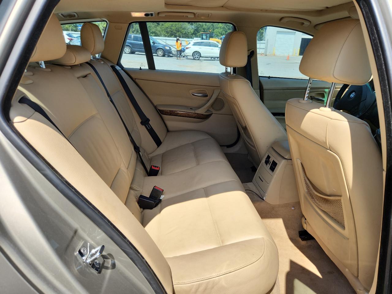 2008 BMW 328 It VIN: WBAVS13518FX16635 Lot: 62192845