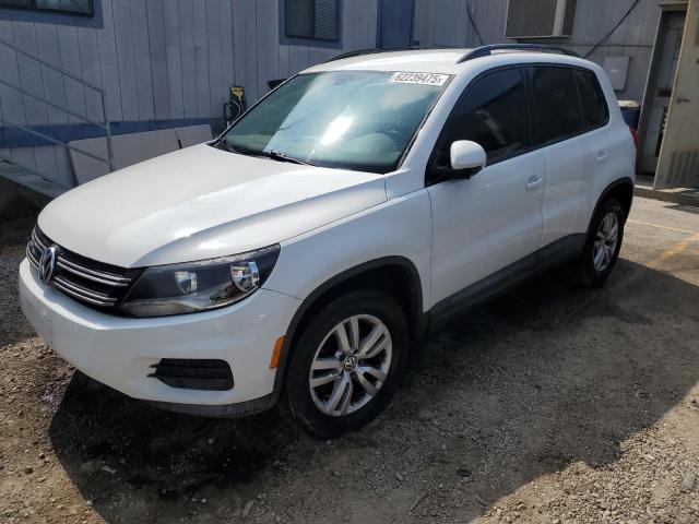 Parquets VOLKSWAGEN TIGUAN 2016 White