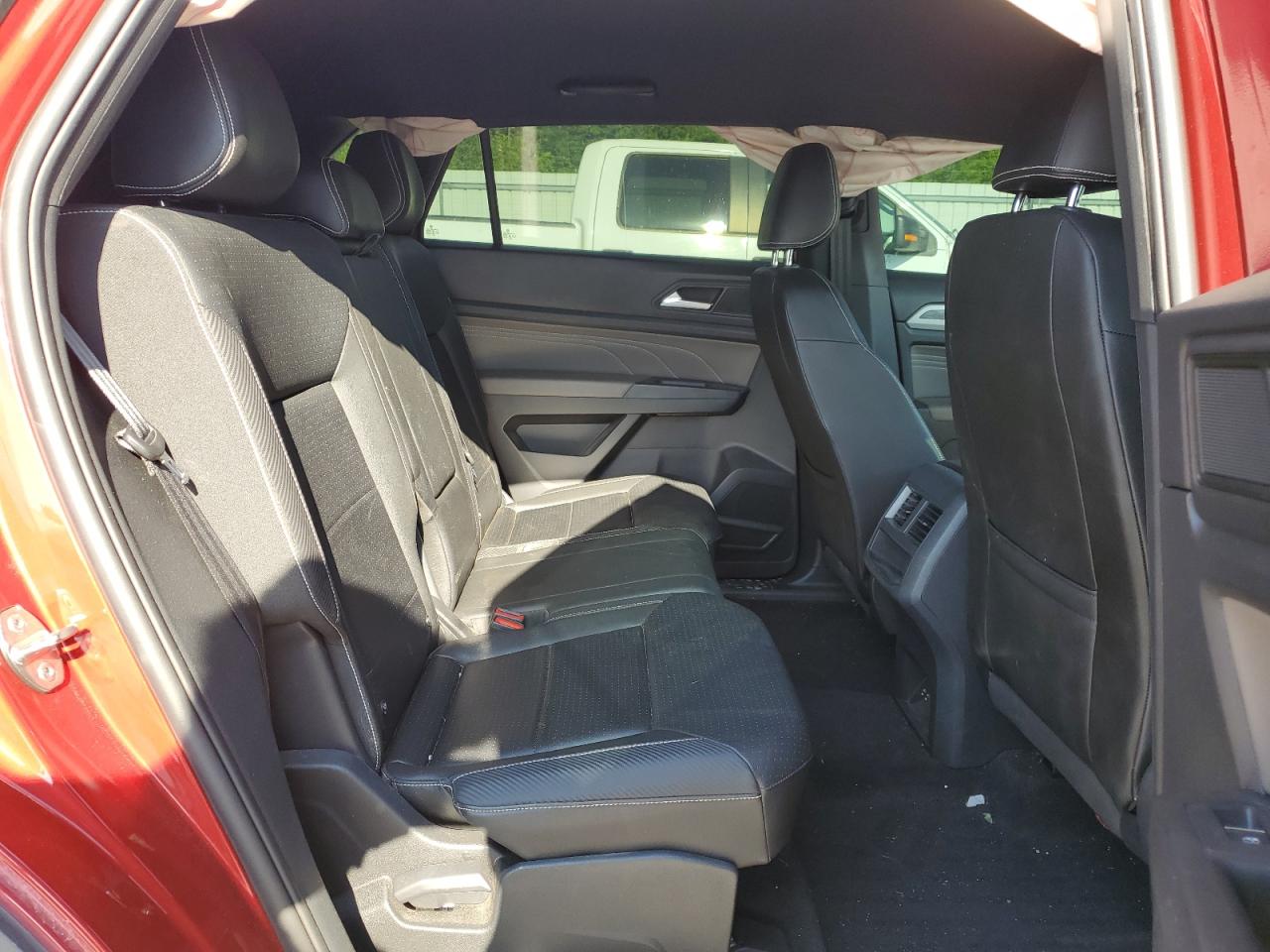 2023 Volkswagen Atlas Cross Sport Se VIN: 1V2HE2CA0PC211484 Lot: 62376525