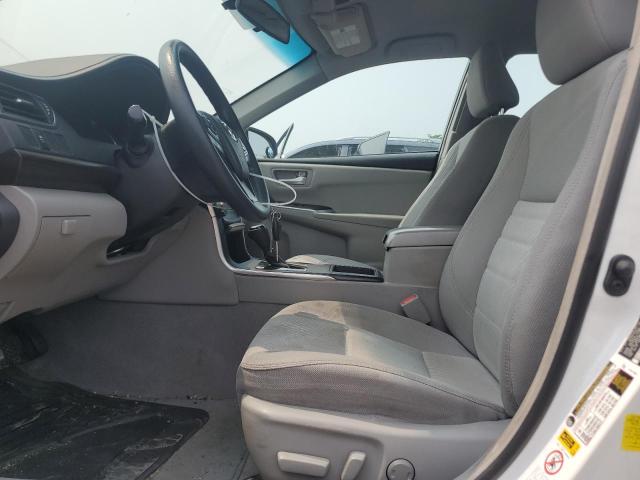  TOYOTA CAMRY 2016 Белый