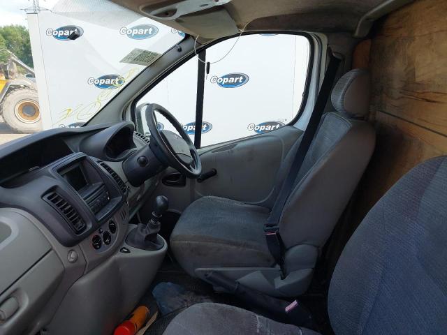 2011 RENAULT TRAFIC LL2