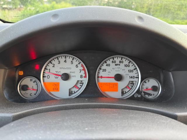 Pickups NISSAN FRONTIER 2012 Czarny