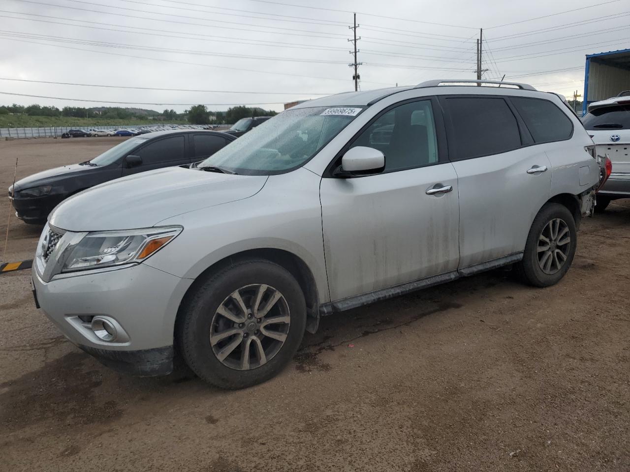 2016 Nissan Pathfinder S იყიდება Colorado Springs-ში, CO - Rear End