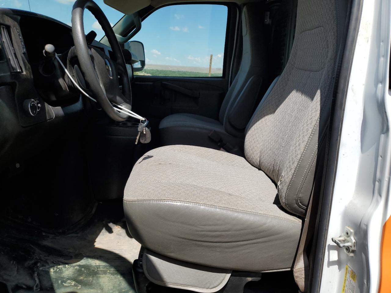 2017 Chevrolet Express G2500 VIN: 1GCWGAFG3H1290613 Lot: 59007985
