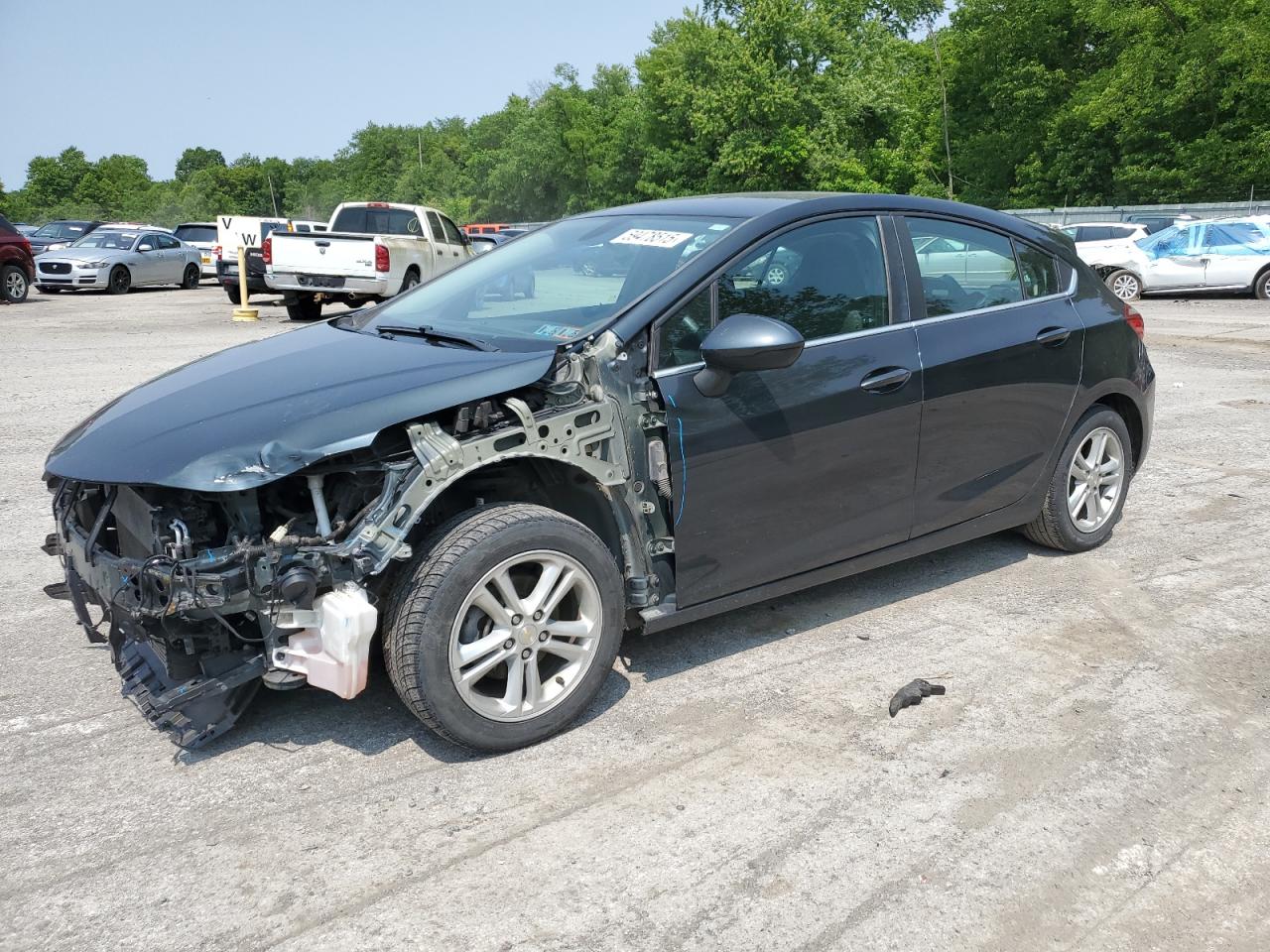2017 Chevrolet Cruze Lt იყიდება Ellwood City-ში, PA - Front End