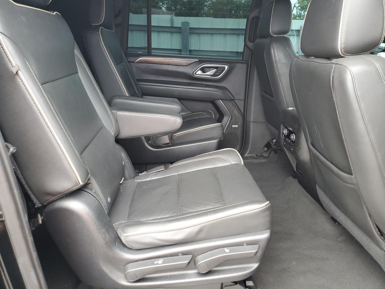 2021 Chevrolet Suburban C1500 Premier VIN: 1GNSCFKD5MR280140 Lot: 58770655