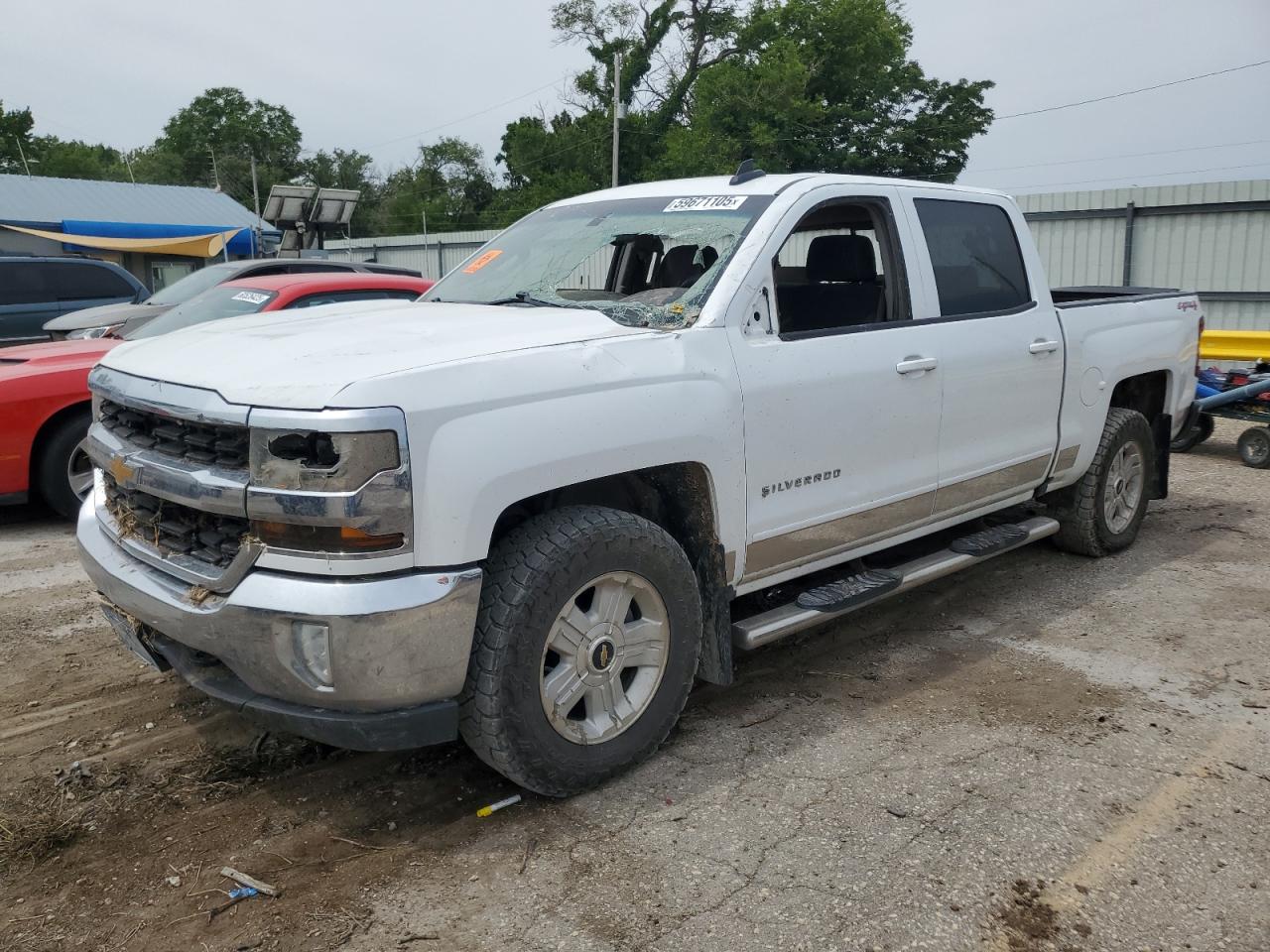 2017 Chevrolet Silverado K1500 Lt na sprzedaż w Wichita, KS - All Over