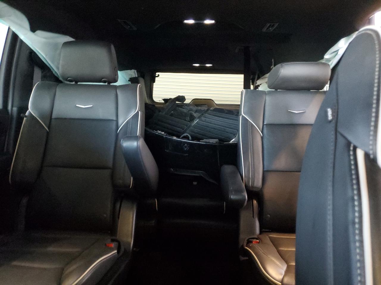 2022 Cadillac Escalade Esv Premium Luxury VIN: 1GYS4KKL2NR351926 Lot: 61488285