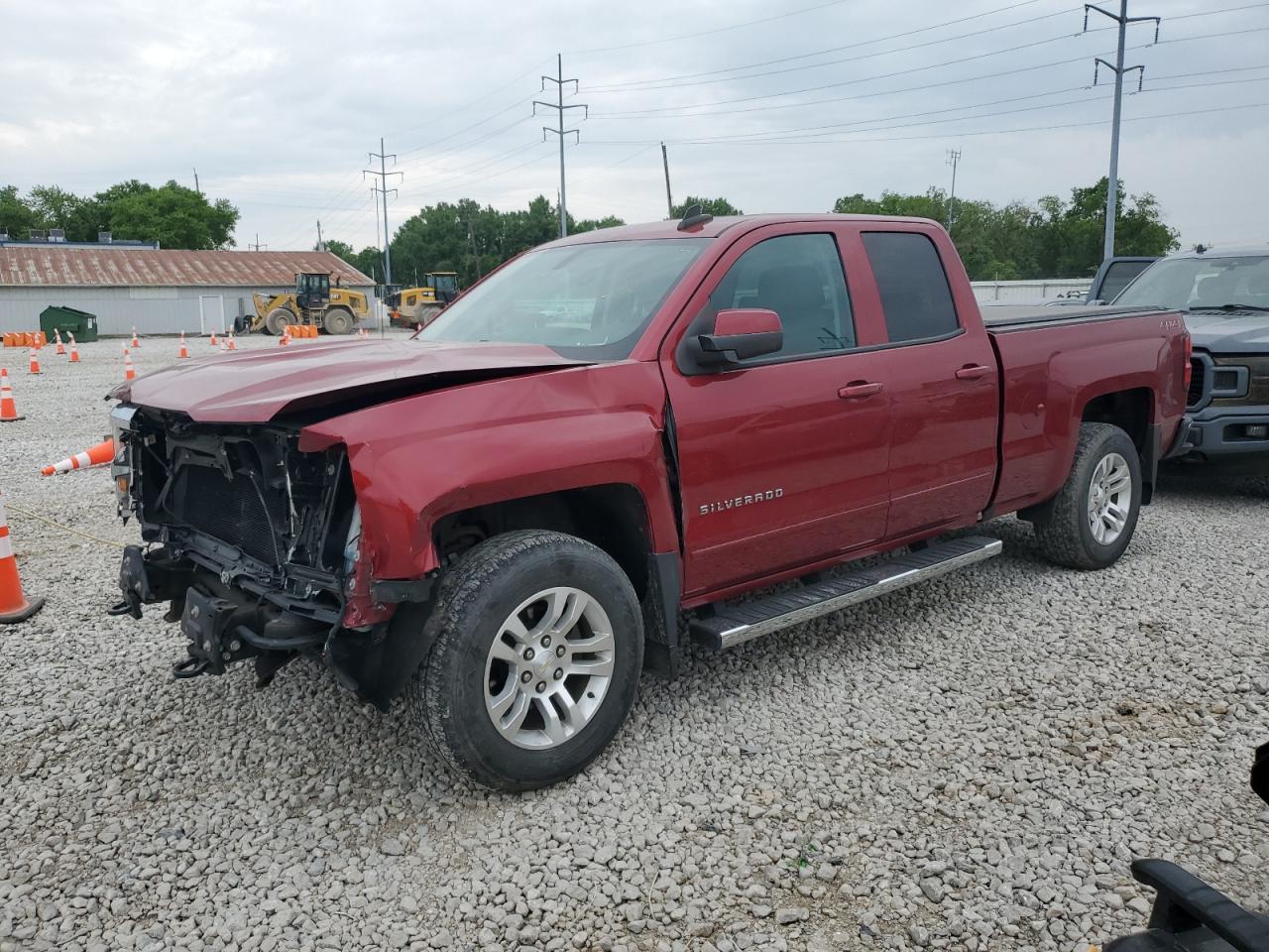 2018 Chevrolet Silverado K1500 Lt for Sale in Columbus, OH - Front End