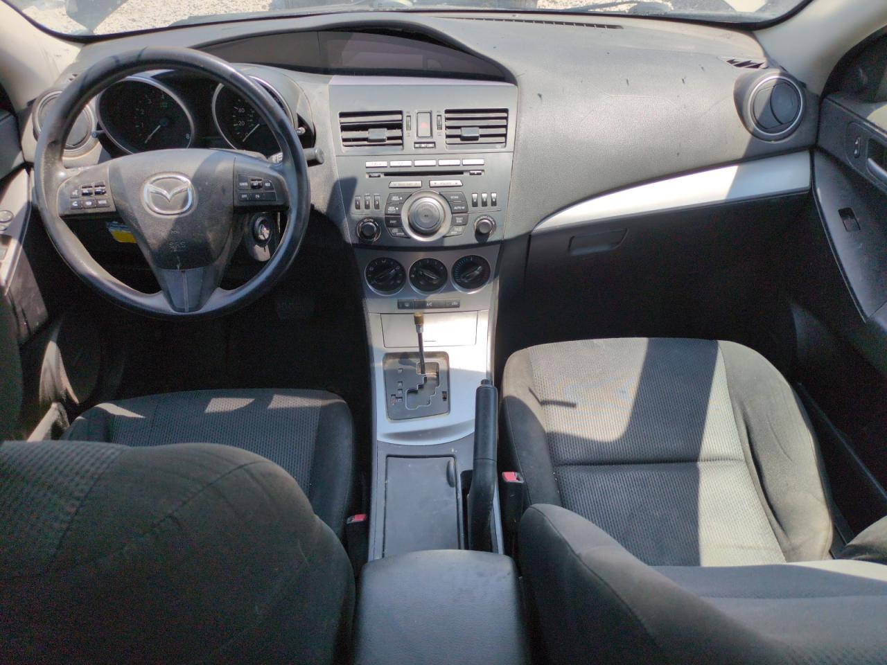 2011 Mazda 3 I VIN: JM1BL1VF1B1447839 Lot: 62580125