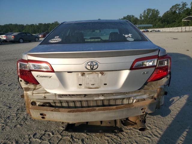  TOYOTA CAMRY 2014 Серебристый