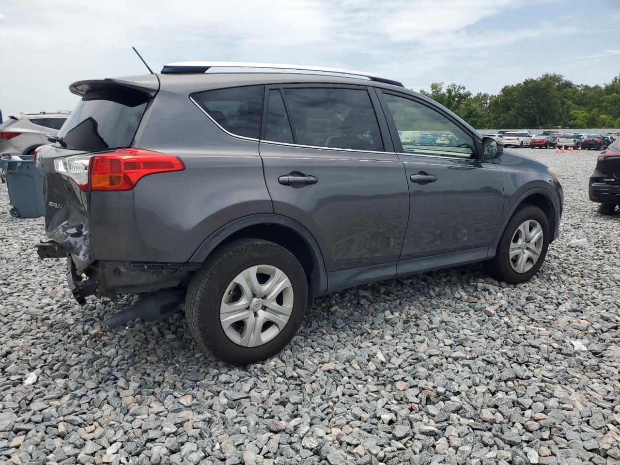 2015 Toyota Rav4 Le VIN: JTMZFREV0FJ050835 Lot: 62652325