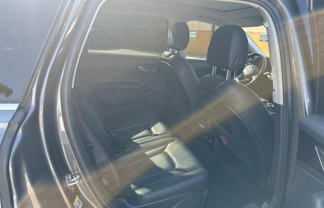  AUDI Q7 2018 Gray
