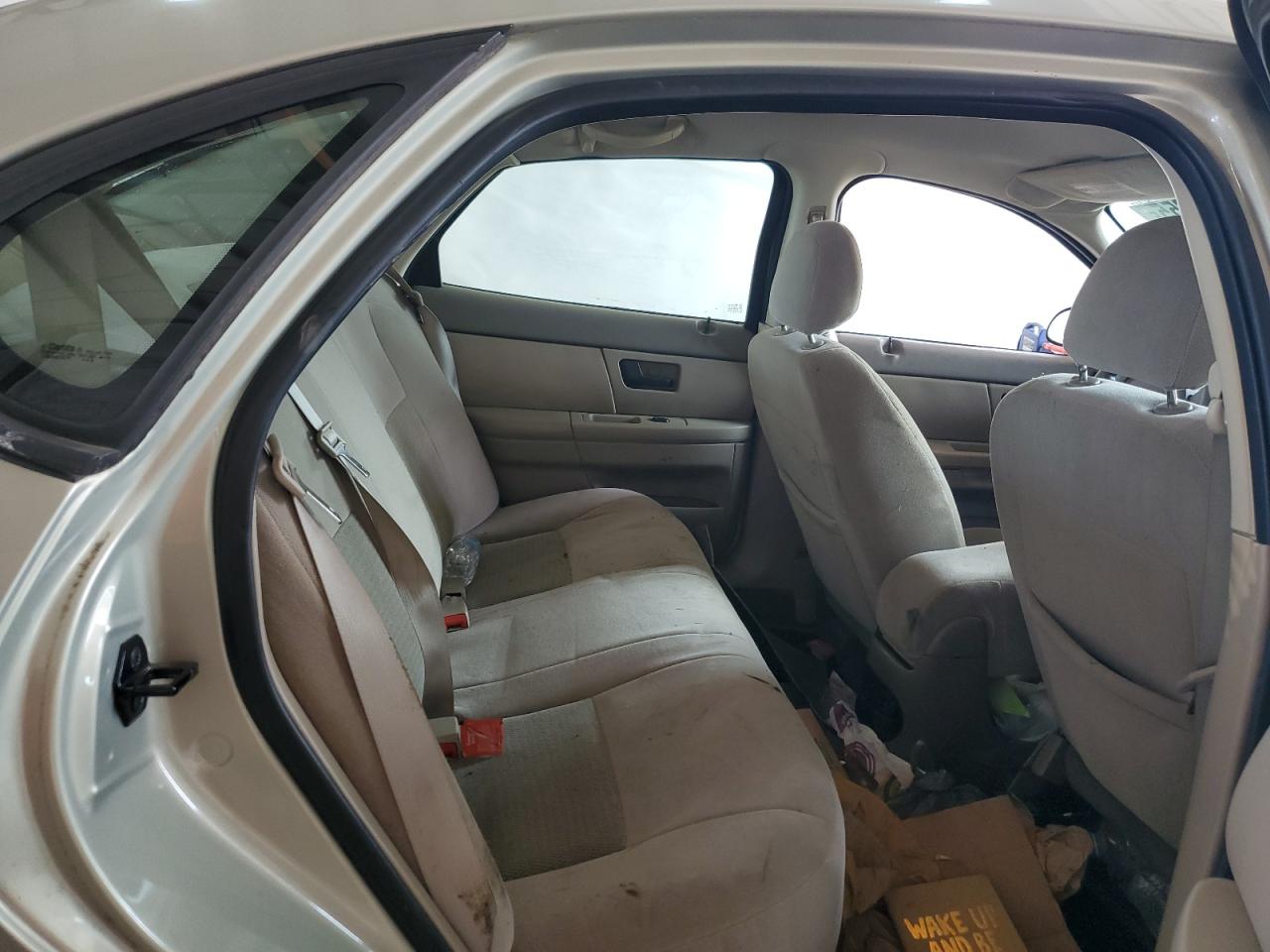 2005 Ford Taurus Se VIN: 1FAFP53285A200096 Lot: 60285355