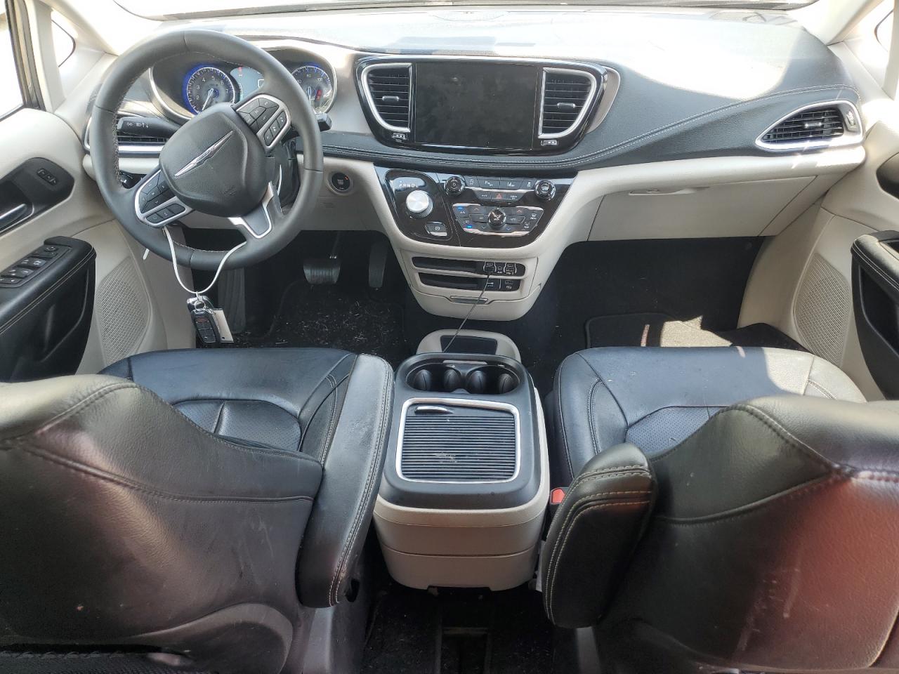 2022 Chrysler Pacifica Touring L VIN: 2C4RC1BG1NR107103 Lot: 62108395