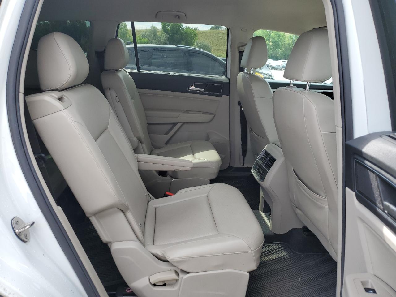 2018 Volkswagen Atlas Se VIN: 1V2PR2CA2JC520610 Lot: 62099515