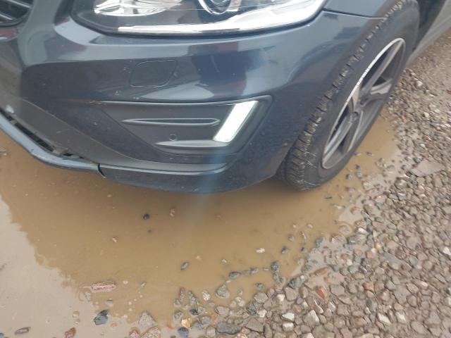 2015 VOLVO XC60 R-DES