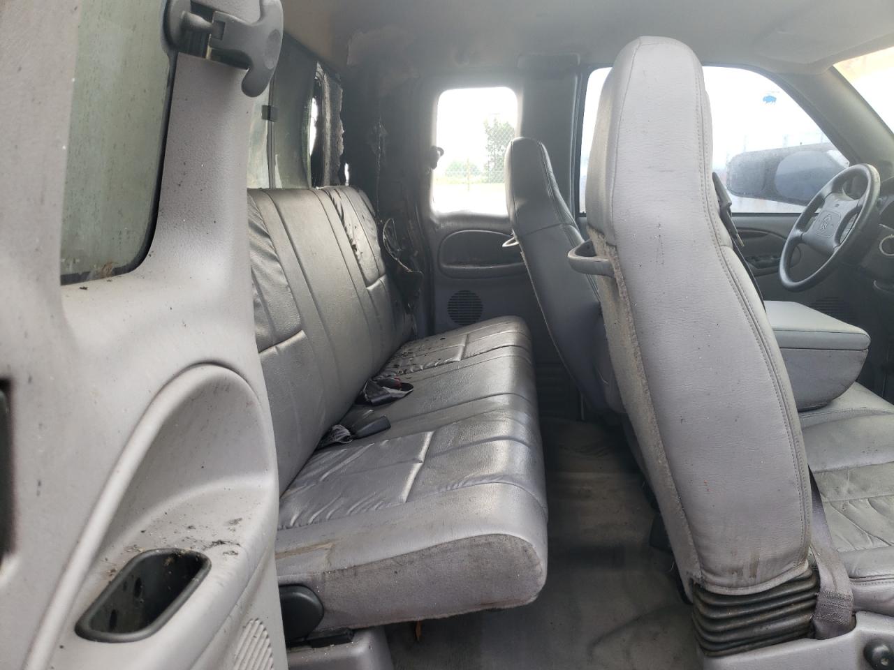 1998 Dodge Ram 1500 VIN: 1B7HF13ZXWJ157507 Lot: 60220805