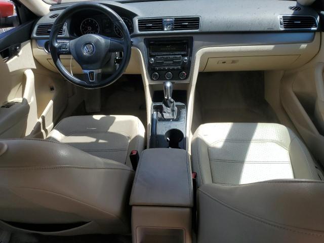  VOLKSWAGEN PASSAT 2015 Czerwony