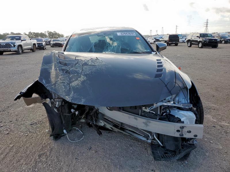  LEXUS IS 2016 Srebrny