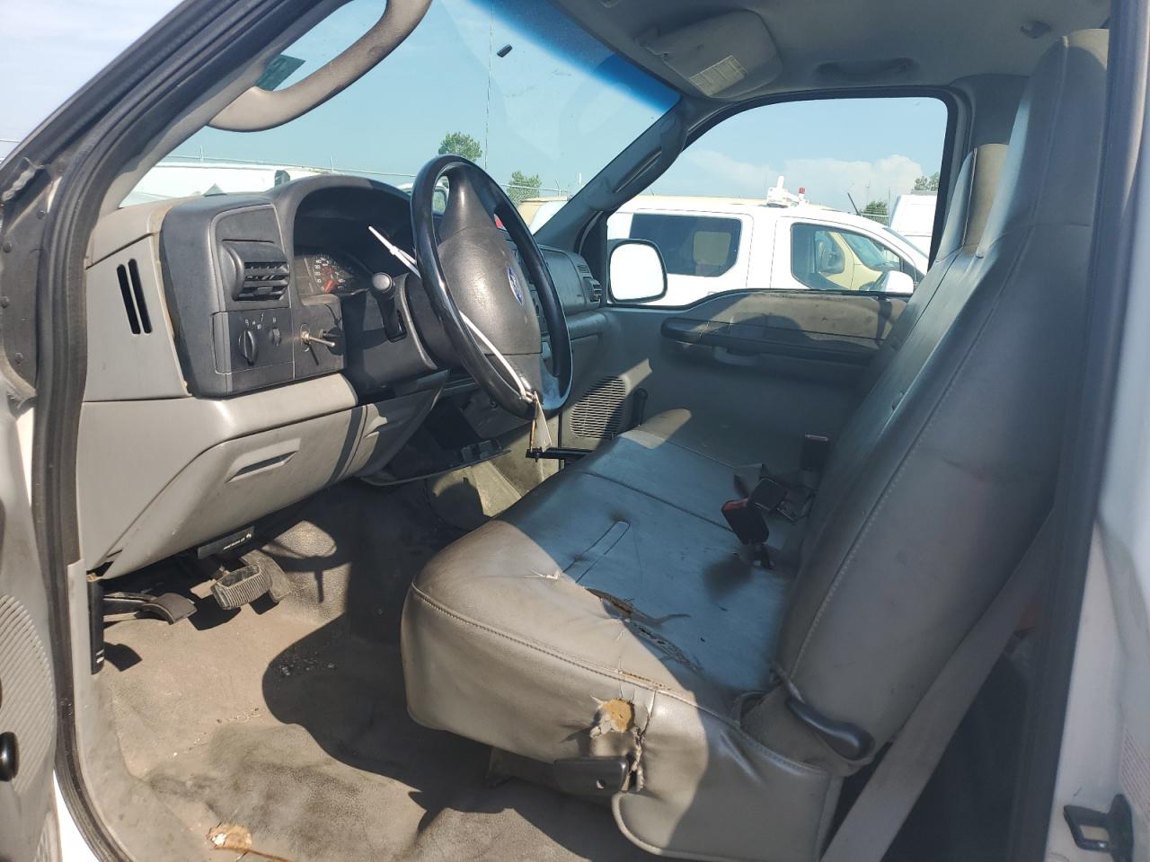 2005 Ford F250 Super Duty VIN: 1FTNF20575EB70989 Lot: 61671485