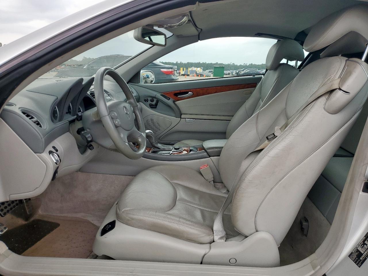 2004 Mercedes-Benz Sl 500 VIN: WDBSK75FX4F070969 Lot: 59771875