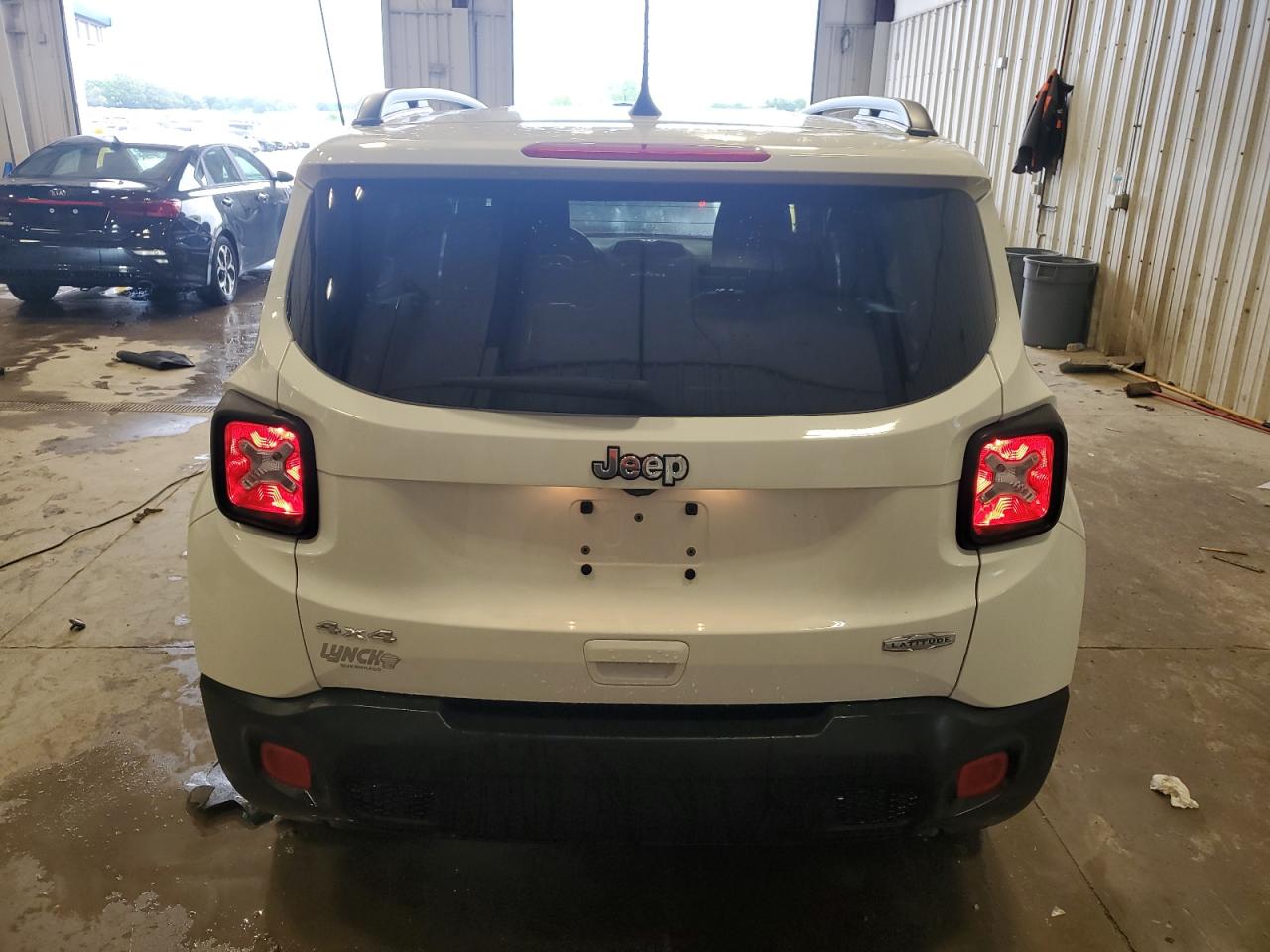 2018 Jeep Renegade Latitude VIN: ZACCJBBB4JPJ38007 Lot: 61367695