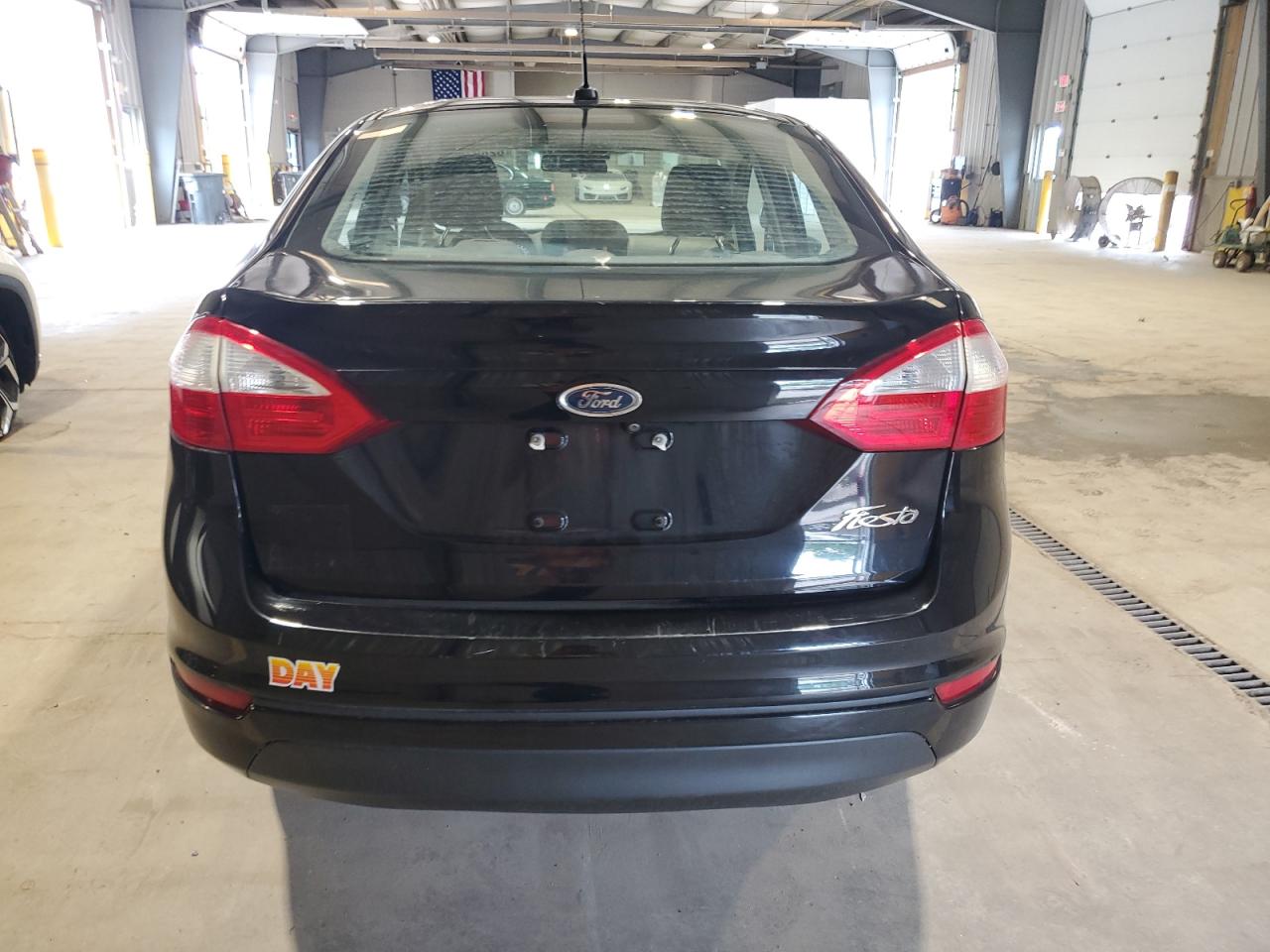 2018 Ford Fiesta S VIN: 3FADP4AJ0JM142347 Lot: 62892505