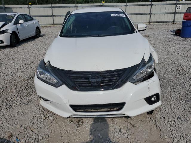  NISSAN ALTIMA 2018 Biały