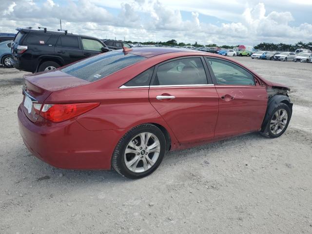 HYUNDAI SONATA 2013 Красный