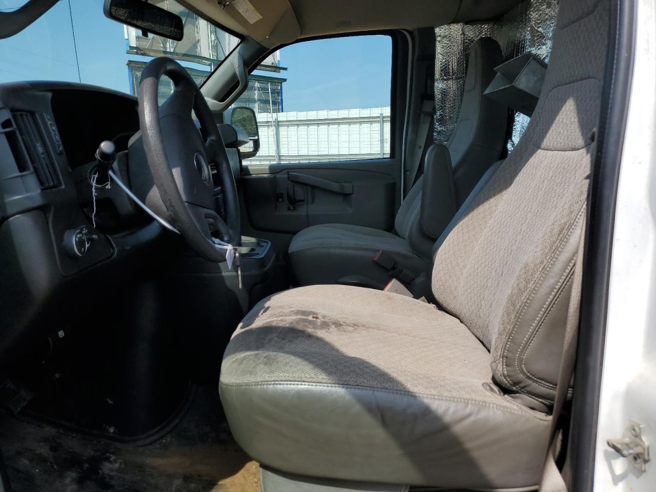 2017 GMC Savana G2500 VIN: 1GTW7AFG1H1100744 Lot: 61723835