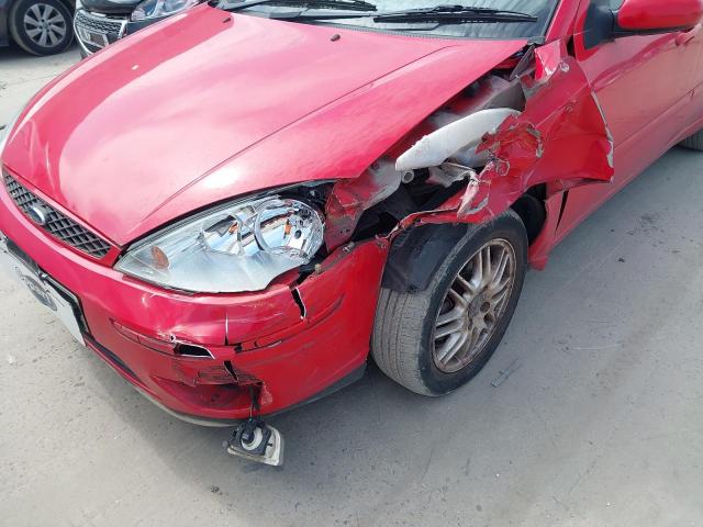 2004 FORD FOCUS GHIA