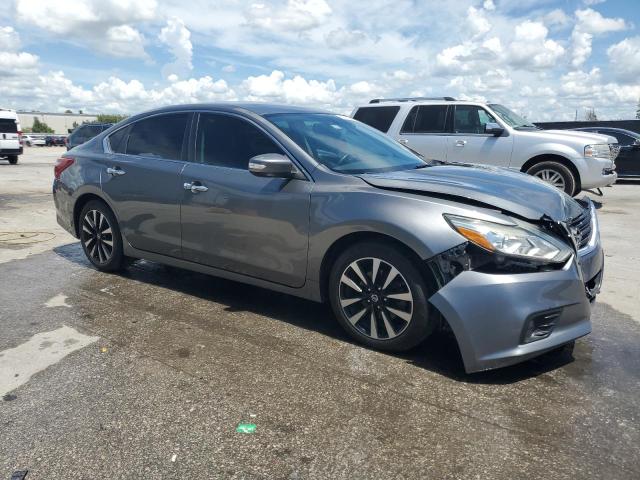  NISSAN ALTIMA 2018 Szary