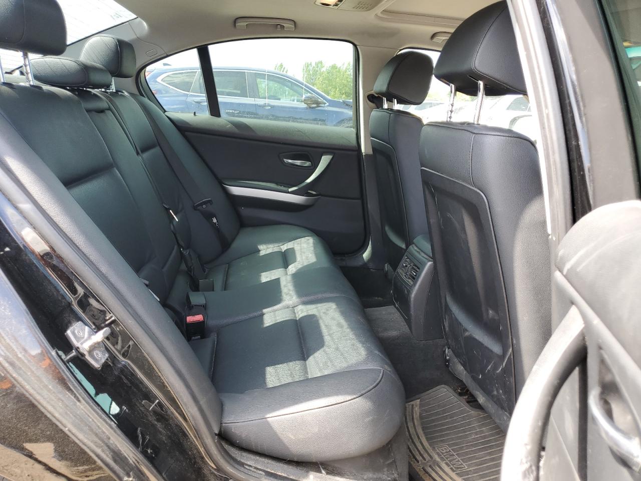 2011 BMW 323 I VIN: WBAPG7G56BNN18461 Lot: 61915395