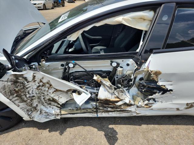  TESLA MODEL 3 2024 Biały