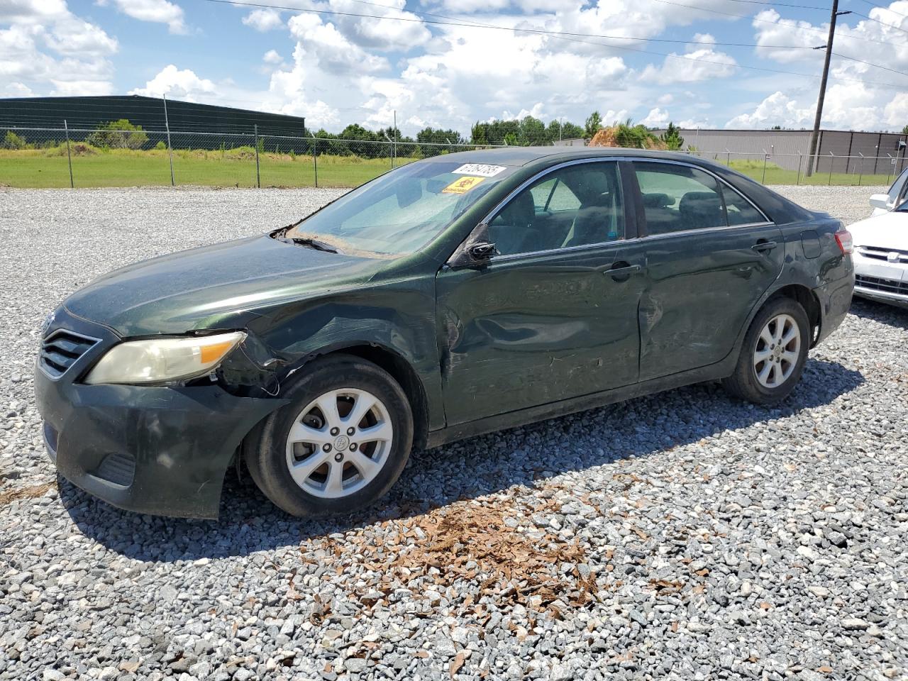 2010 Toyota Camry Base იყიდება Tifton-ში, GA - Front End
