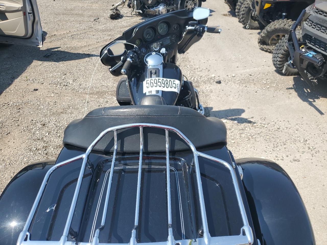 2011 Harley-Davidson Flhtcutg VIN: 1HD1MAM18BB856251 Lot: 56959805