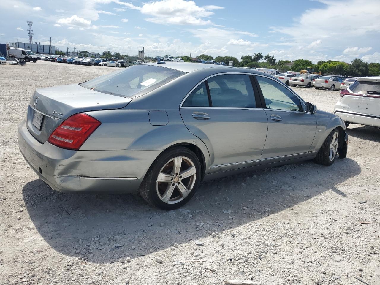 MERCEDES-BENZ S-CLASS 2012 VIN WDDNG9EB1CA452043 фото 3